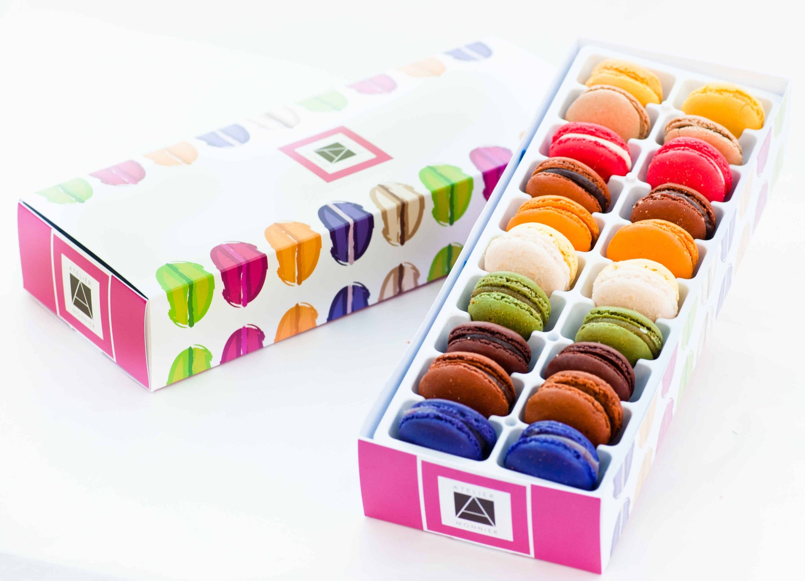 Box 20 Macaron | Atelier Monnier Pinecrest